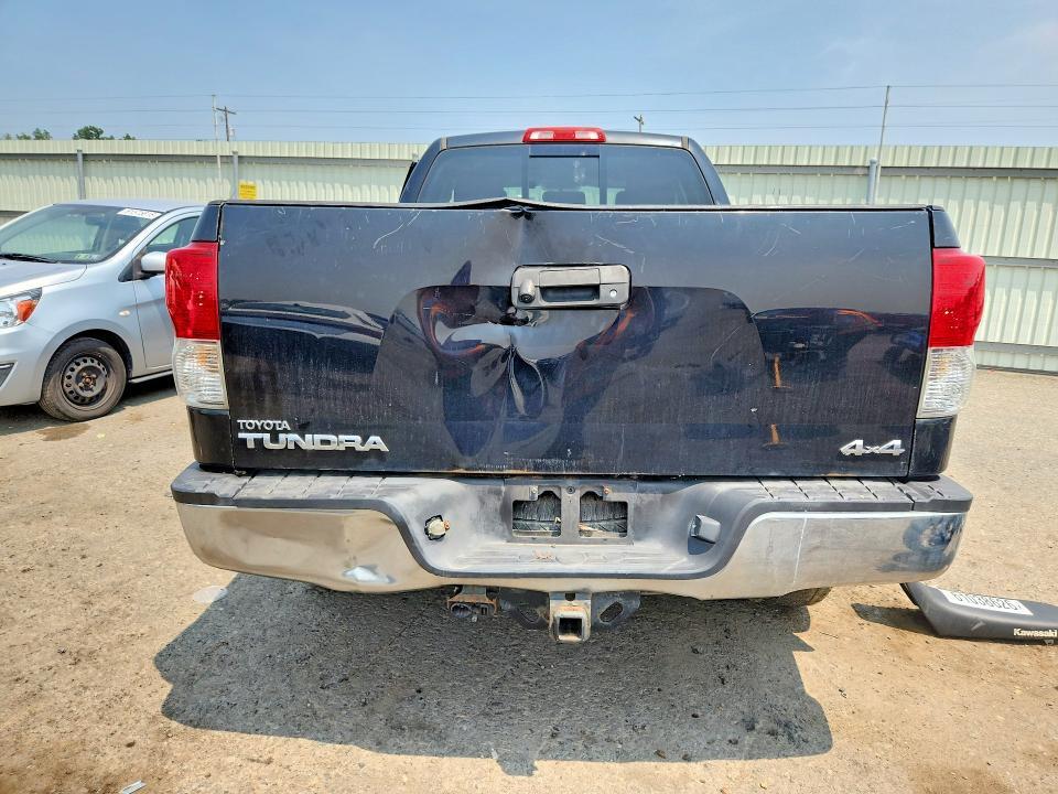 2011 Toyota Tundra Double Cab SR5