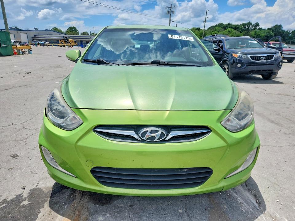 2013 Hyundai Accent se