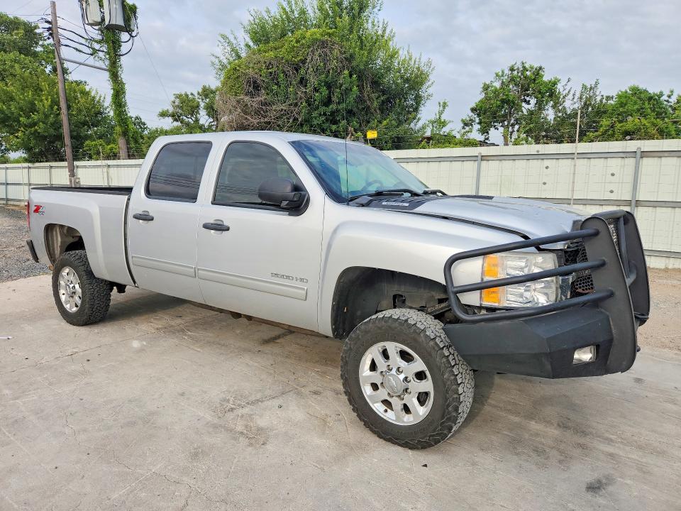 2011 Chevrolet Silverado K2500 Heavy Duty LT