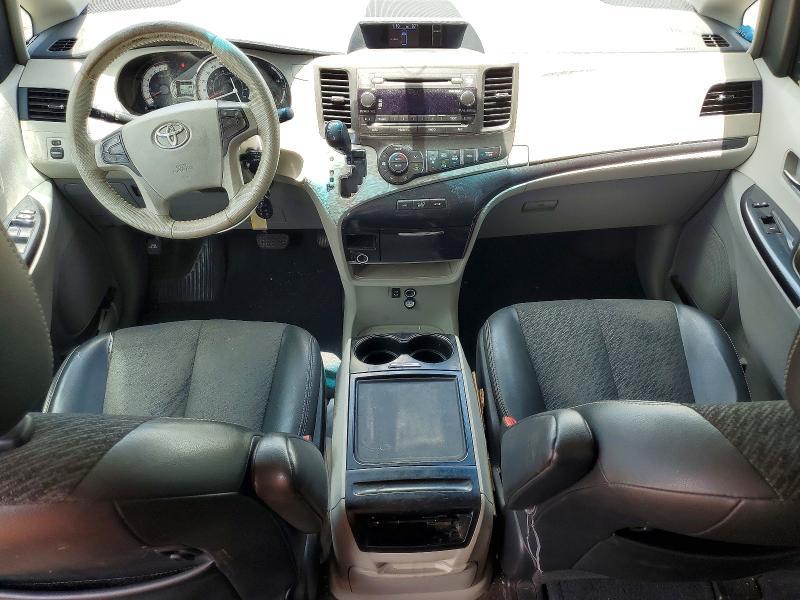 2012 Toyota Sienna Sport