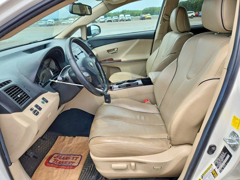 2011 Toyota Venza awd V6