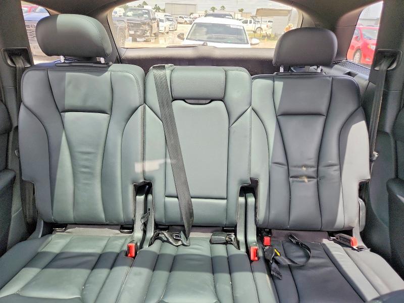 2021 Audi Q7 Premium Plus