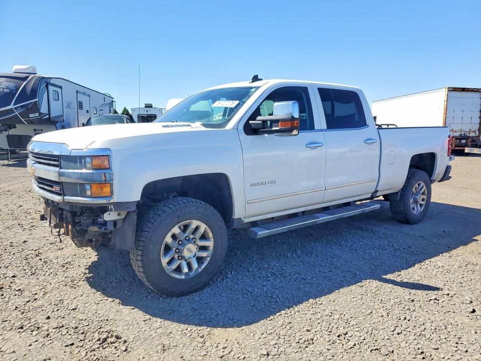 2016 Chevrolet Silverado K3500 ltz