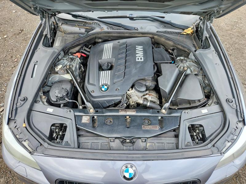 2011 BMW 528 i