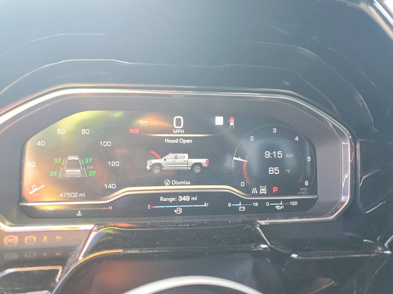 2022 GMC Sierra K1500 SLT