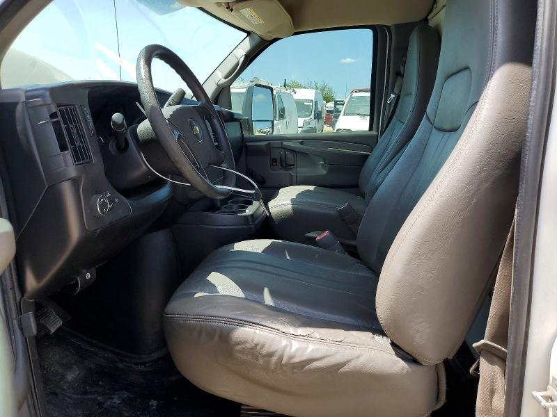 2012 Chevrolet Express BOX Truck