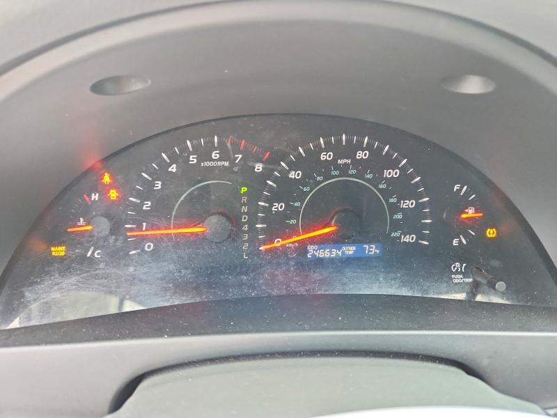 2009 Toyota Camry le
