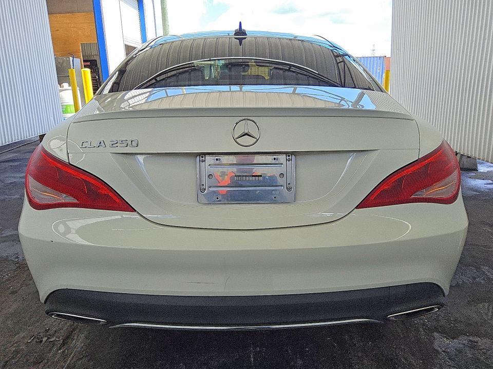 2018 Mercedes-Benz Cla 250