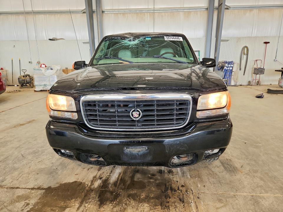 2000 Cadillac Escalade Luxury