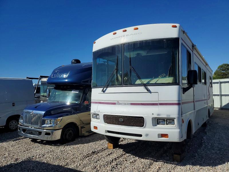 2002 Winnibago 2002 Winnebago Sightseer Camper