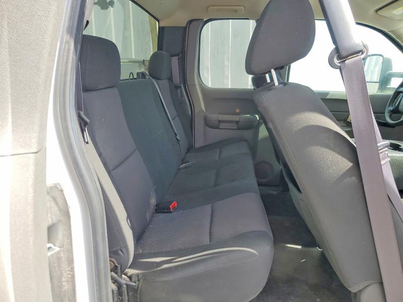 2013 Chevrolet Silverado C2500 Heavy Duty
