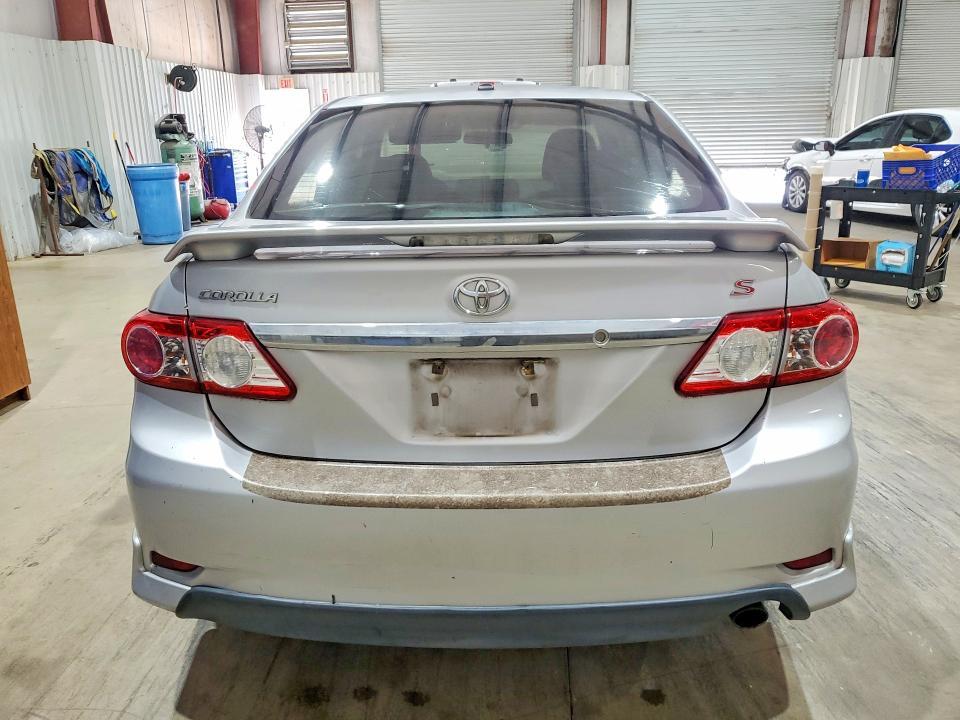 2011 Toyota Corolla s