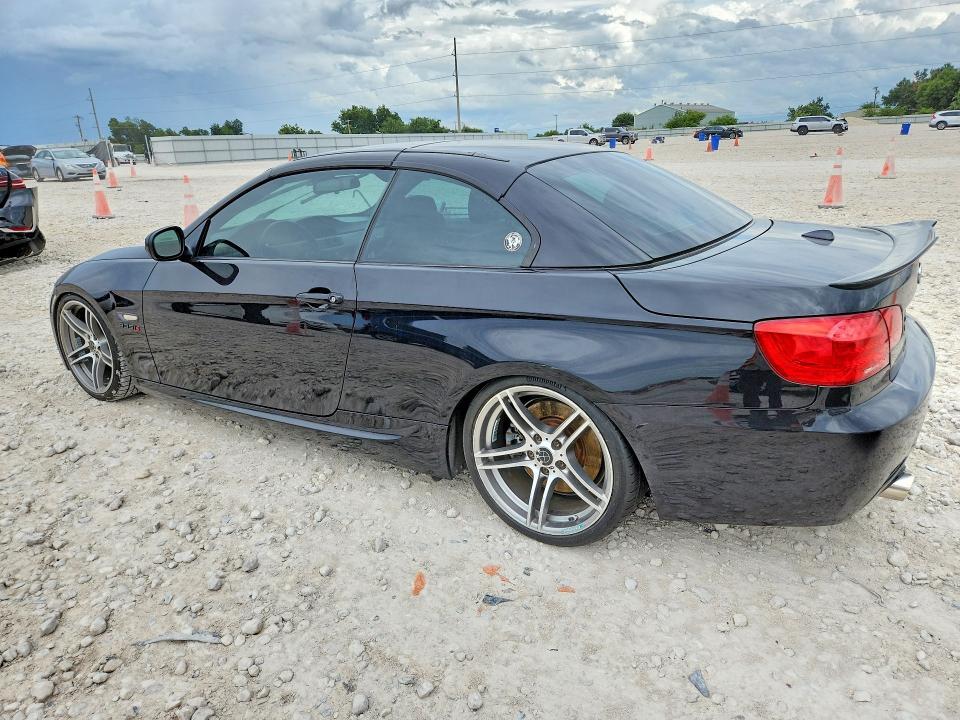 2011 BMW 335 is