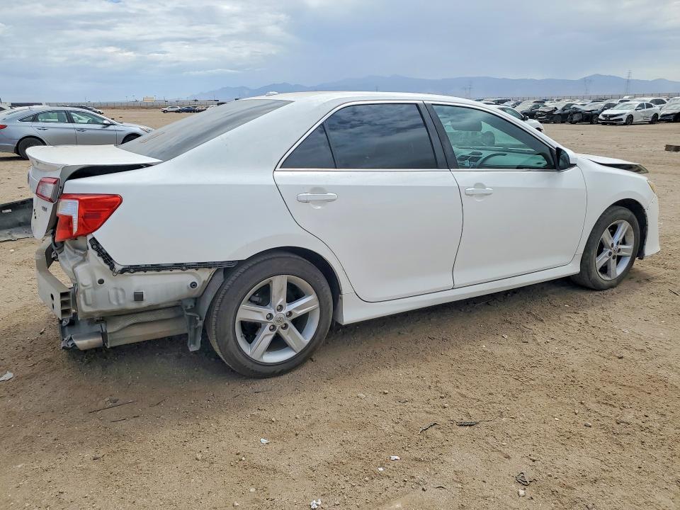 2013 Toyota Camry se