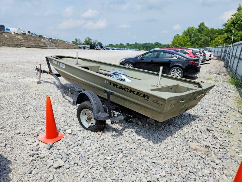 2014 Boat Base Tracker