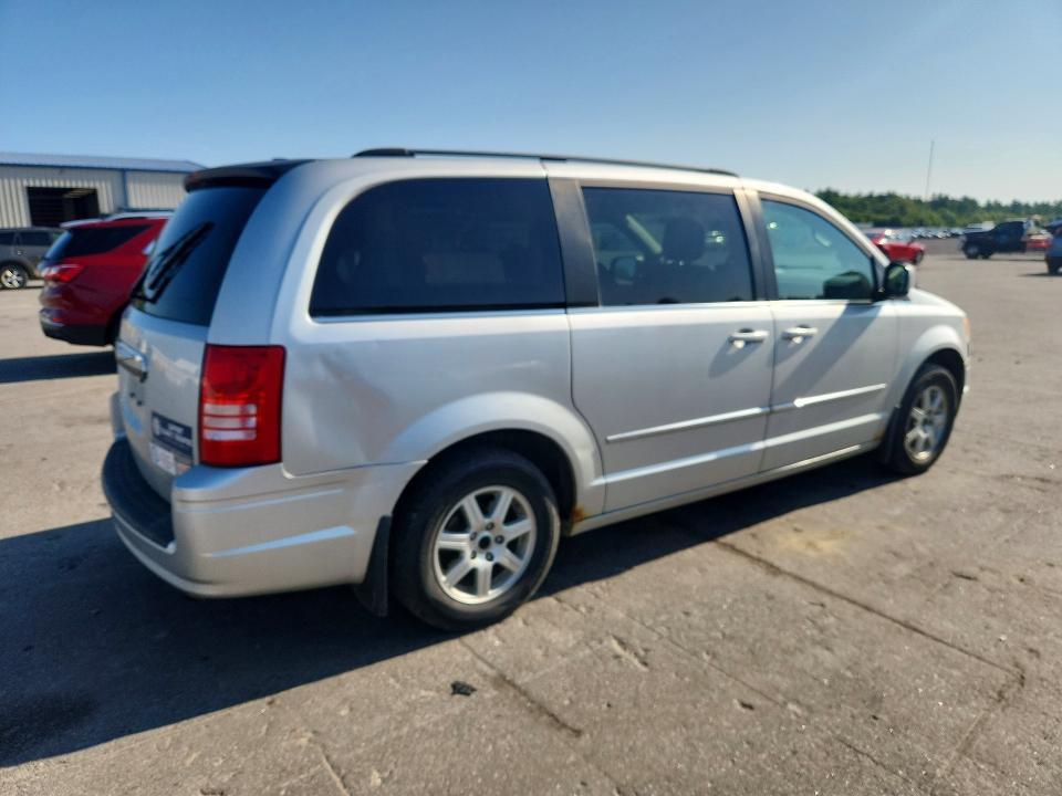 2010 Chrysler Town & Country Touring