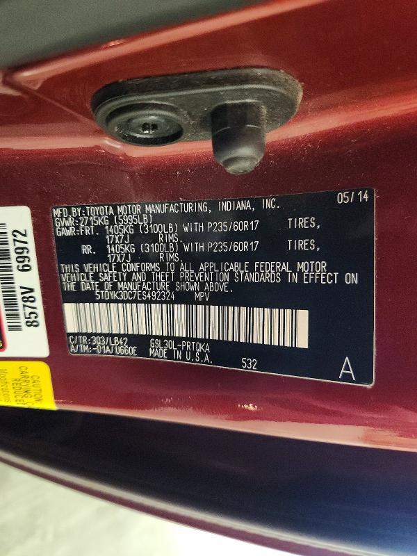 2014 Toyota Sienna xle 8-passenger