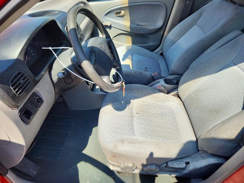 2002 KIA Rio Base