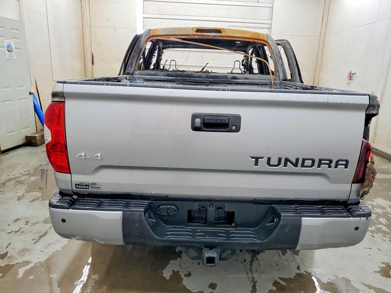 2016 Toyota Tundra Platinum