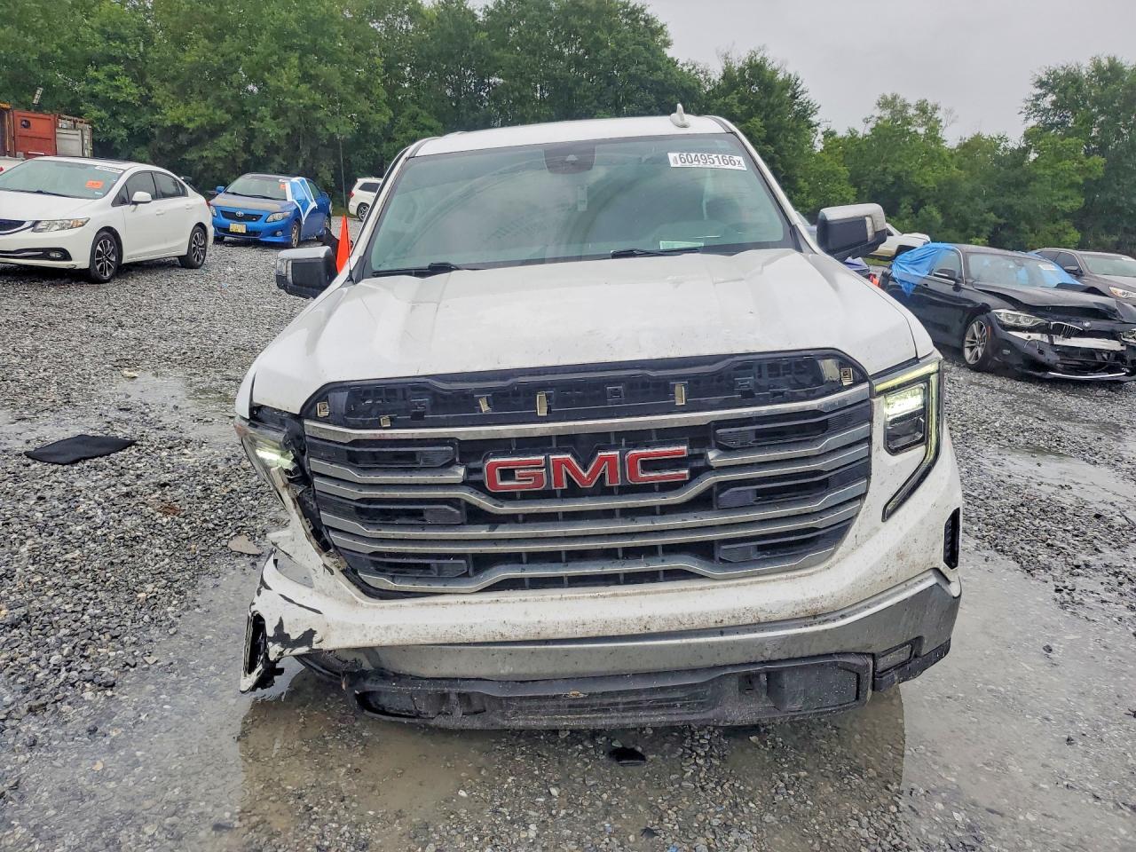2022 GMC Sierra K1500 SLT