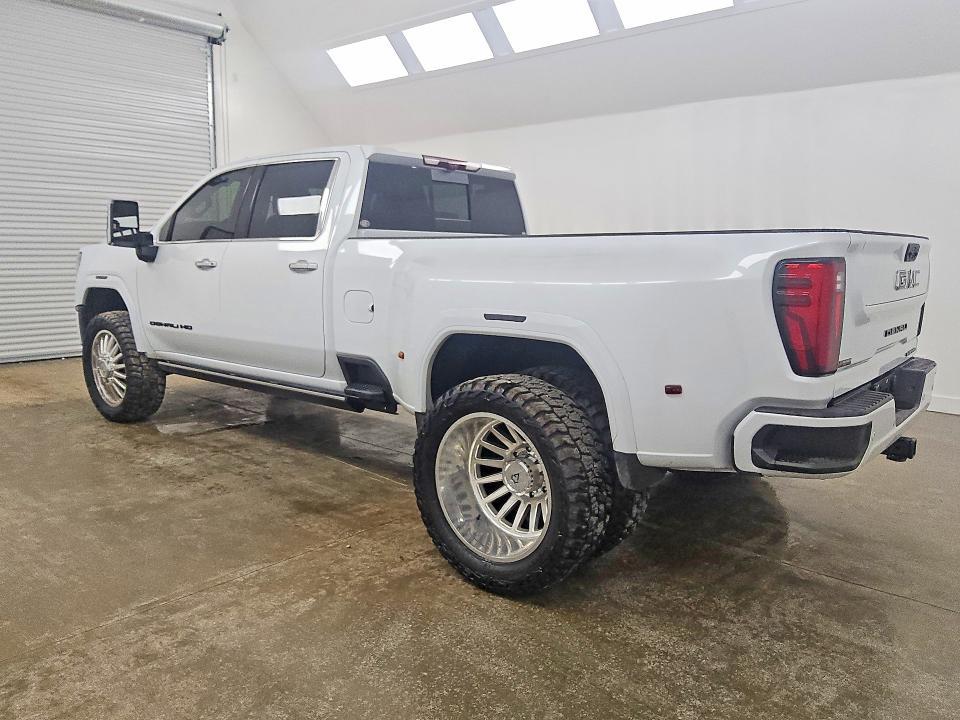 2026 GMC Sierra K3500 Denali