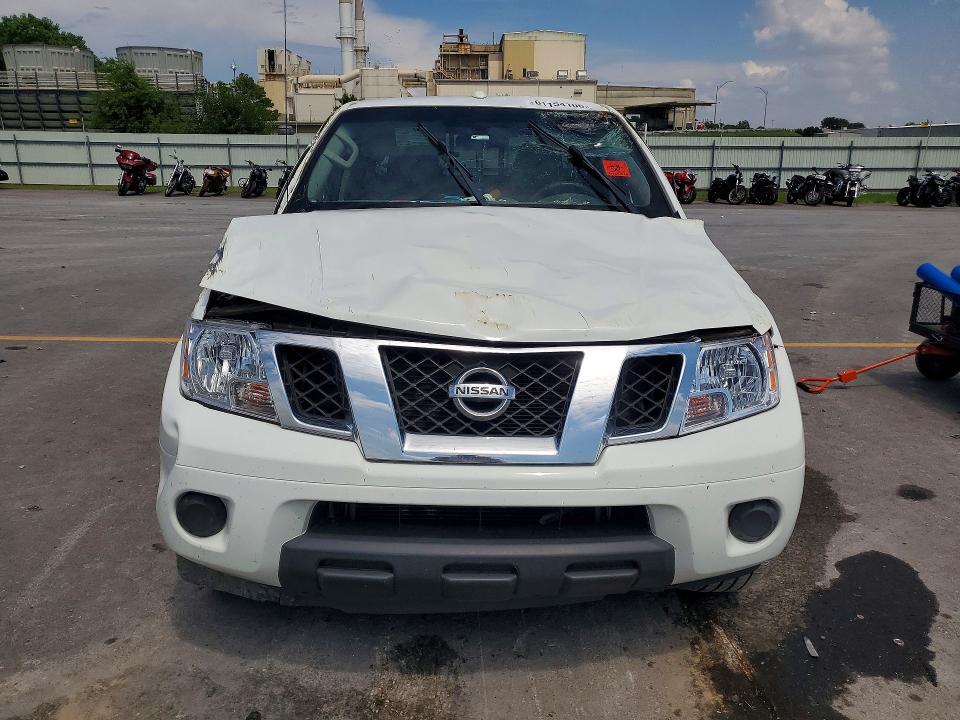 2018 Nissan Frontier SV