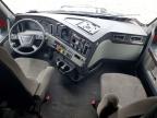 2018 Freightliner Cascadia 126 Semi Truck