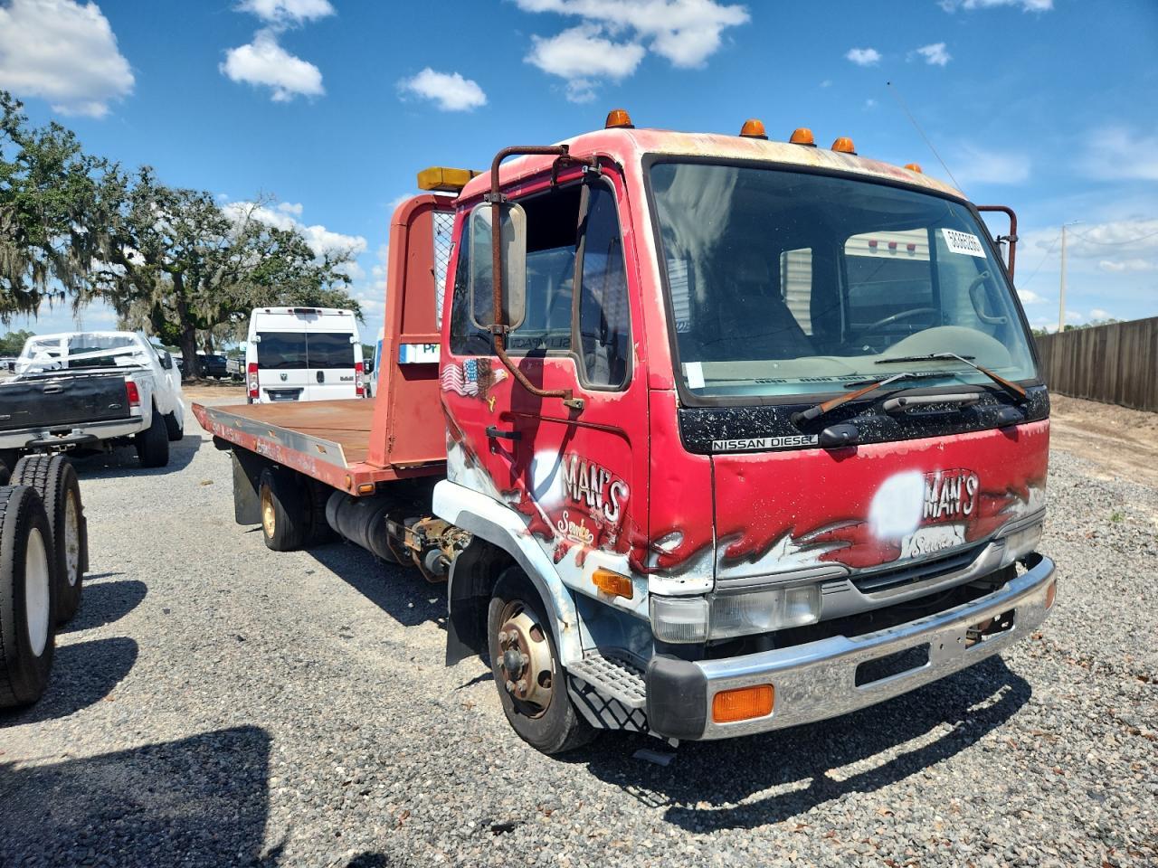 2003 Nissan Diesel UD1800
