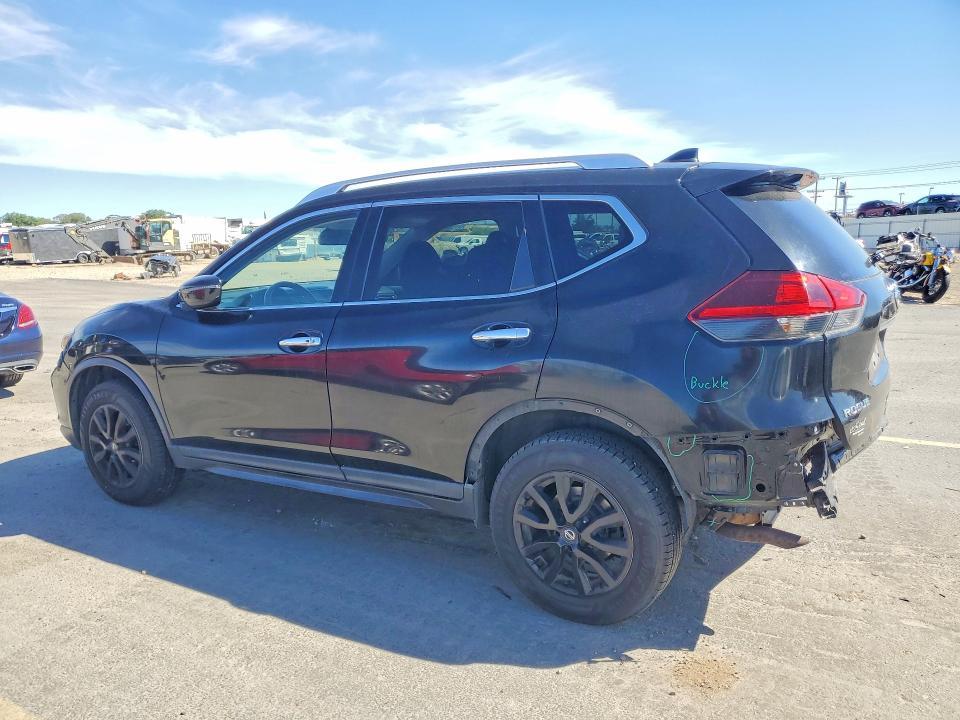 2019 Nissan Rogue sv