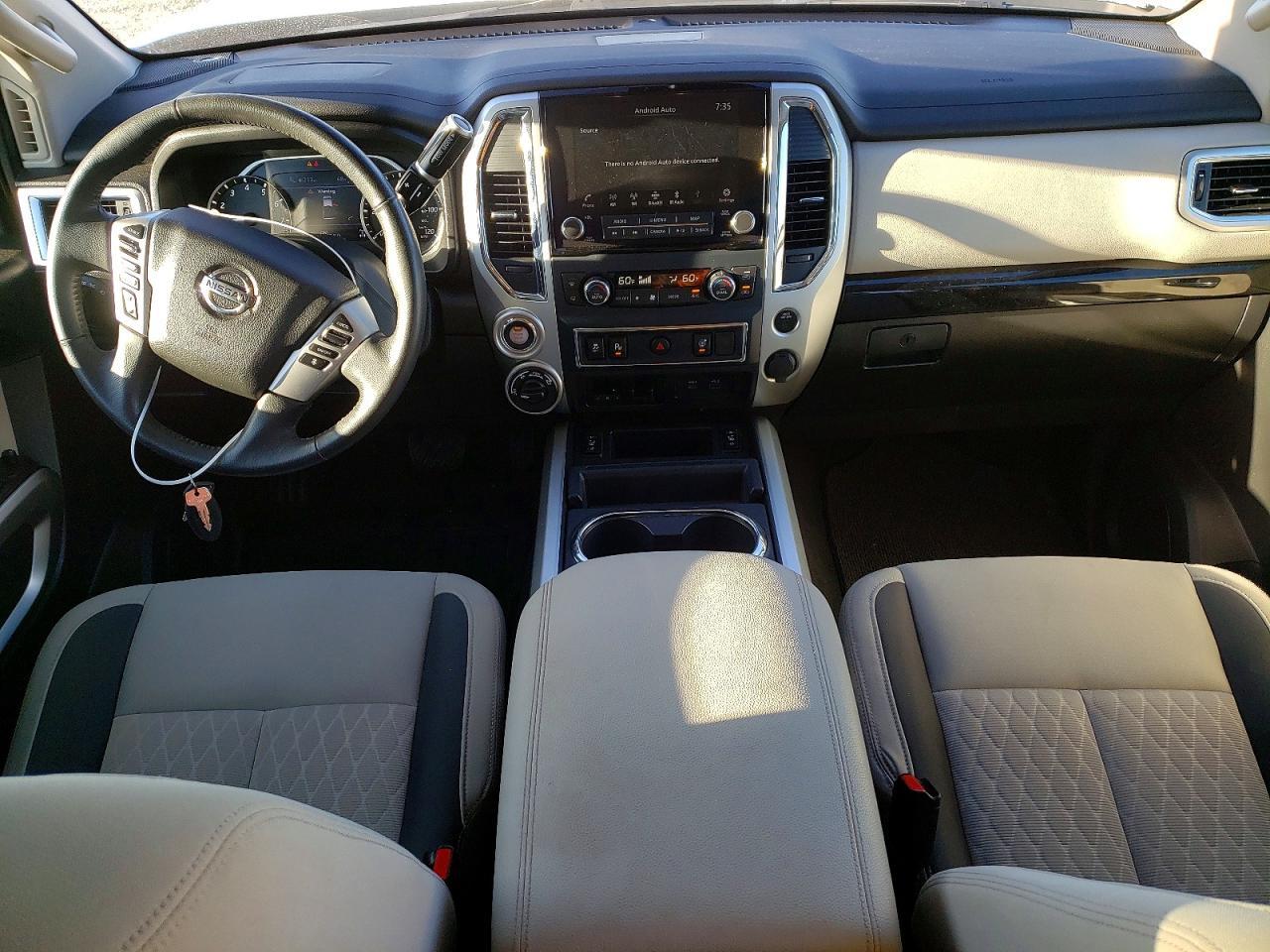 2021 Nissan Titan SV