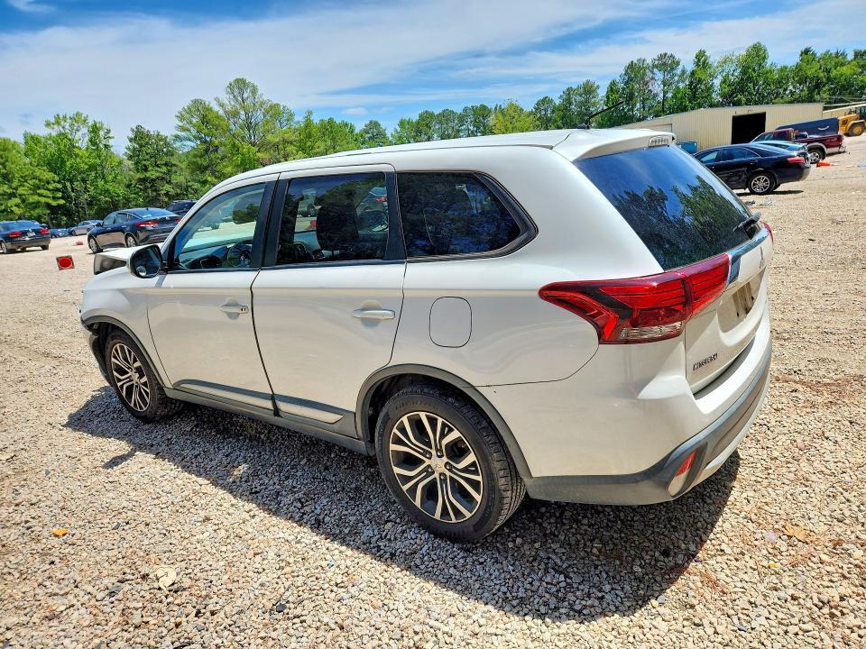 2016 Mitsubishi Outlander se