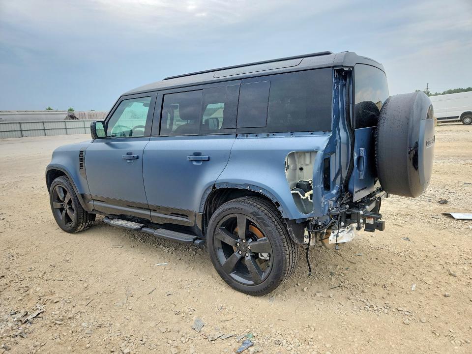 2026 Land Rover Defender 110 X-dynamic se