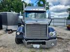 2015 Freightliner Convention-Semi Truck