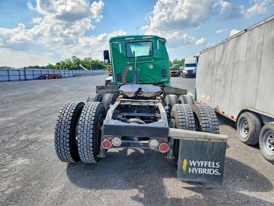 2017 Peterbilt 579
