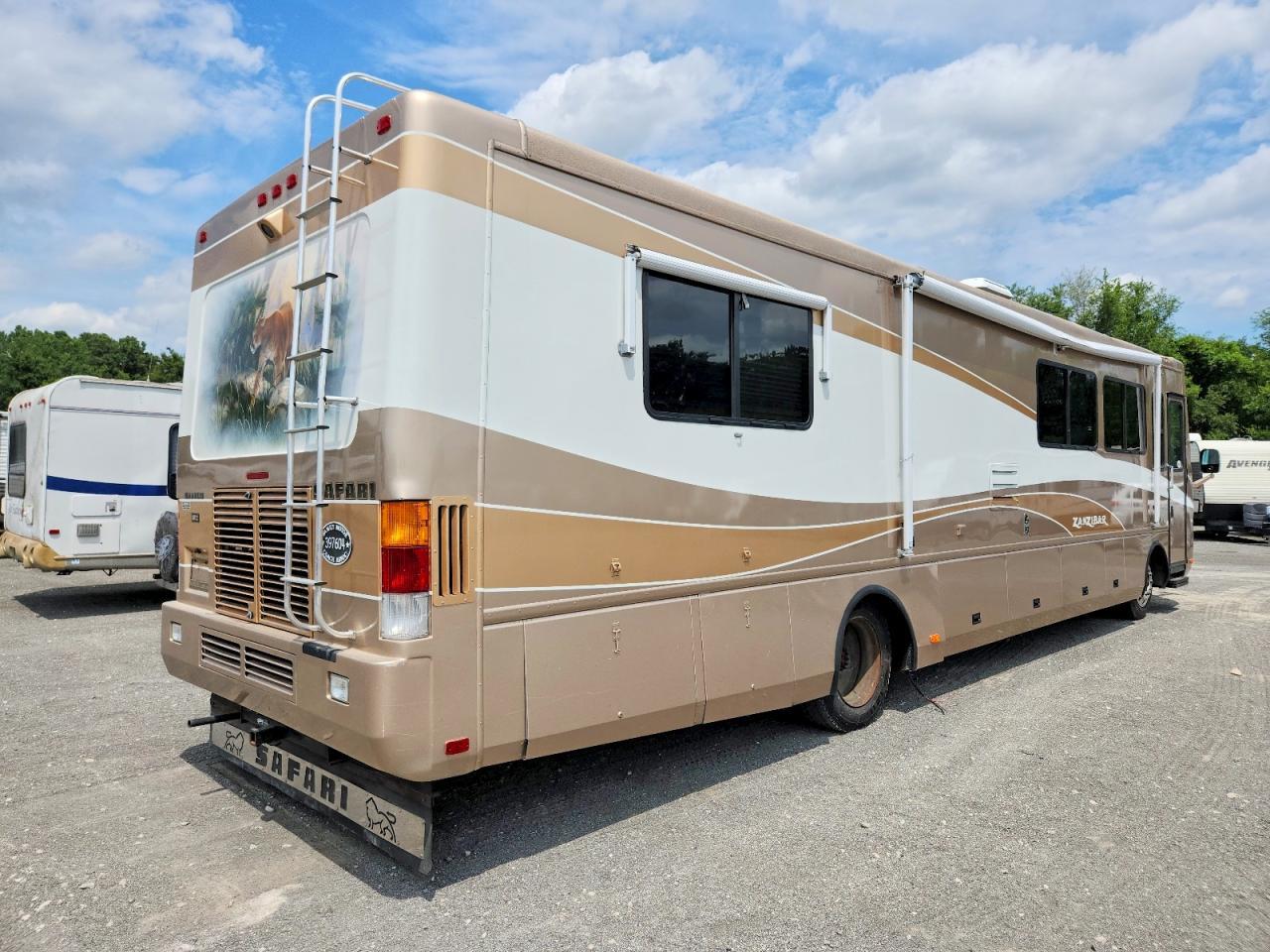 2000 Safari RV