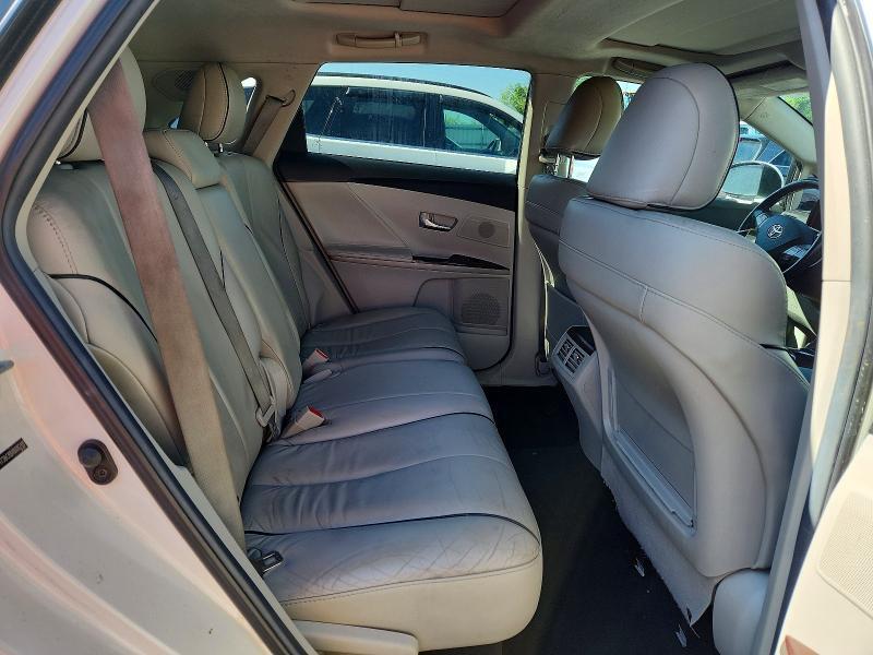 2011 Toyota Venza awd V6
