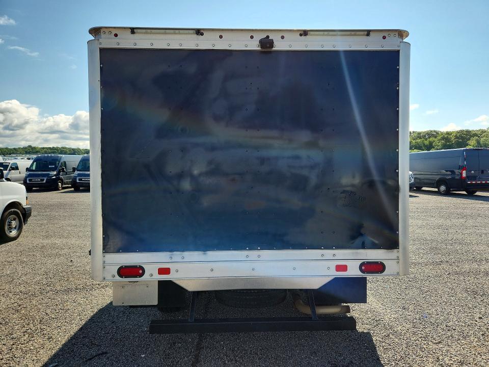 2020 Ford Transit 250 BOX Truck