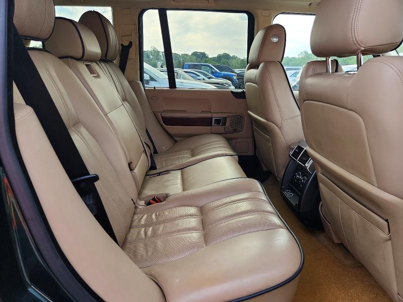 2010 Land Rover Range Rover HSE Luxury