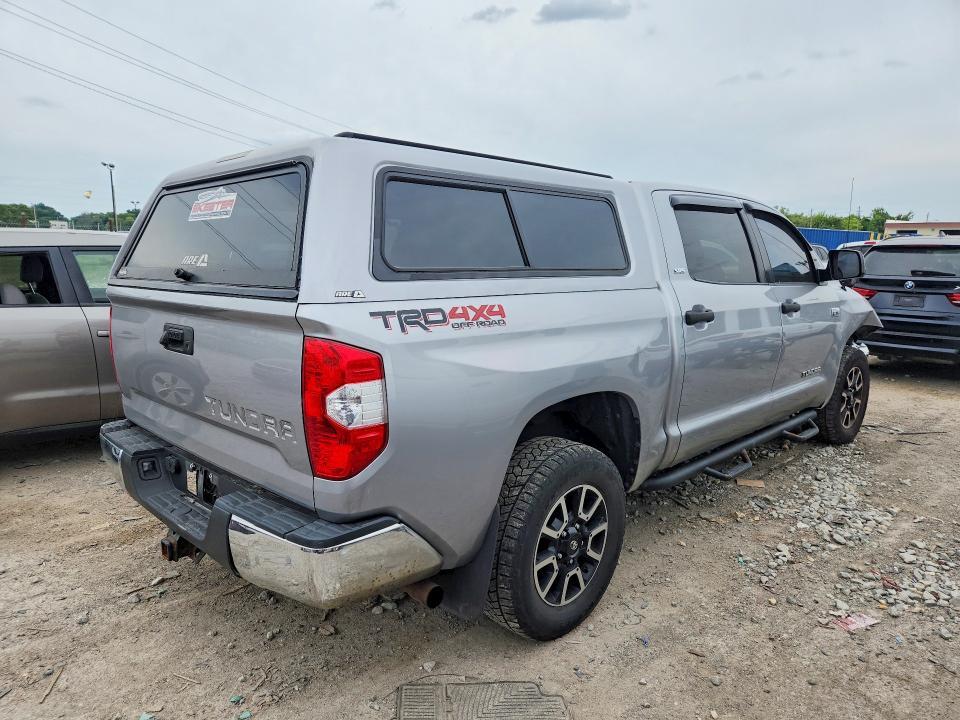2016 Toyota Tundra SR5