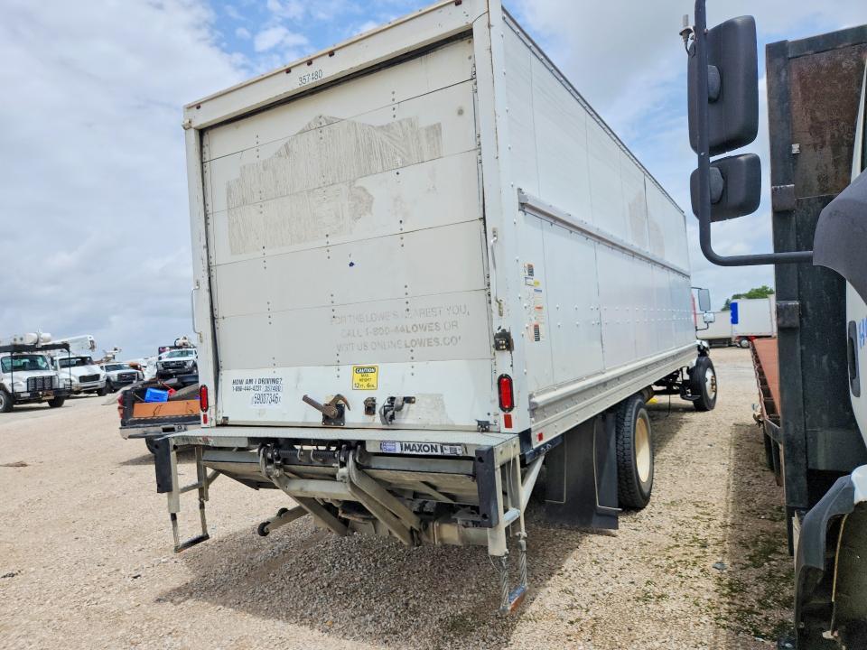 2020 Freightliner Business Class M2 BOX Truck