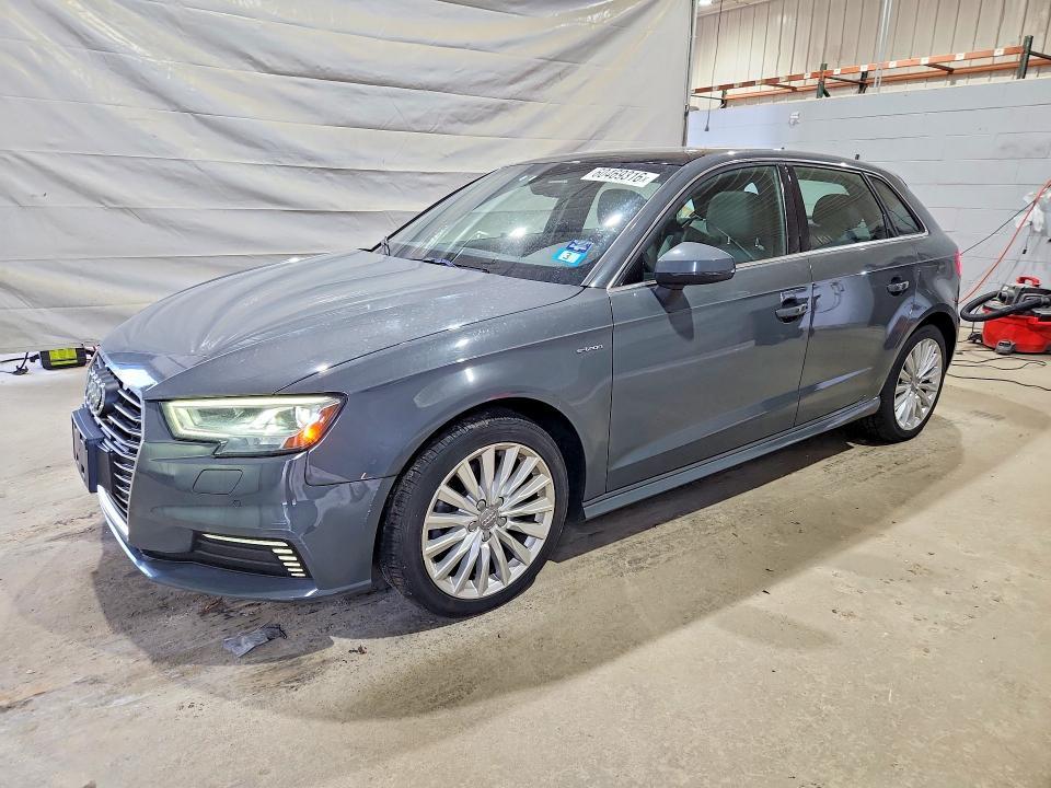 2017 Audi A3 E-tron Premium Plus