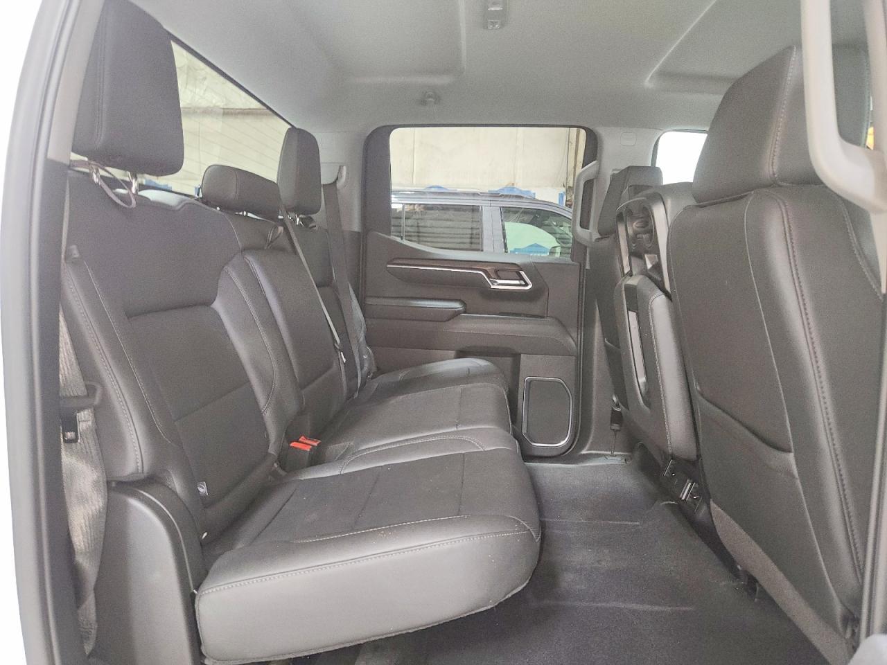 2026 GMC Sierra C1500 SLT