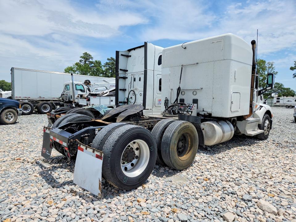 2018 Peterbilt 579 Semi Truck