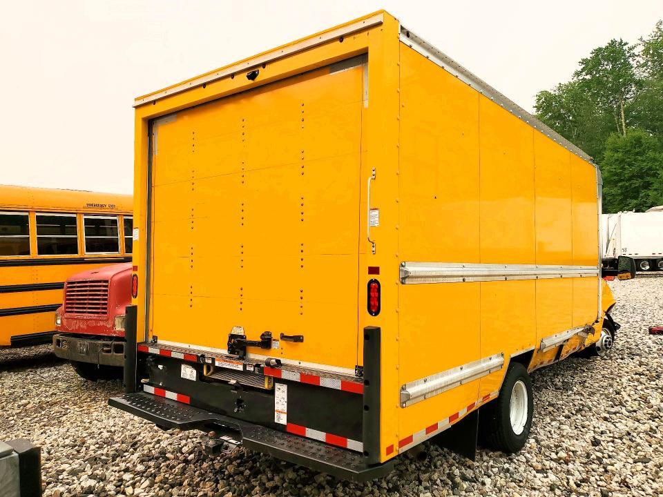 2023 GMC Savana Cutaway G3500