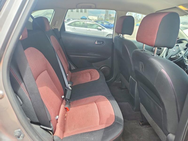 2009 Nissan Rogue s