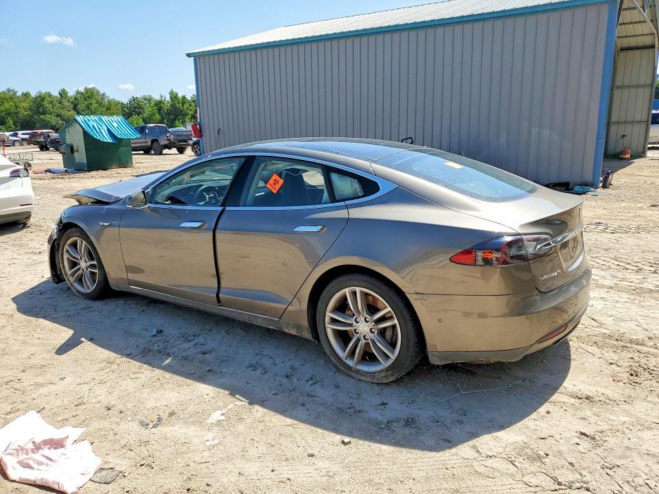 2023 Tesla Model s 70D