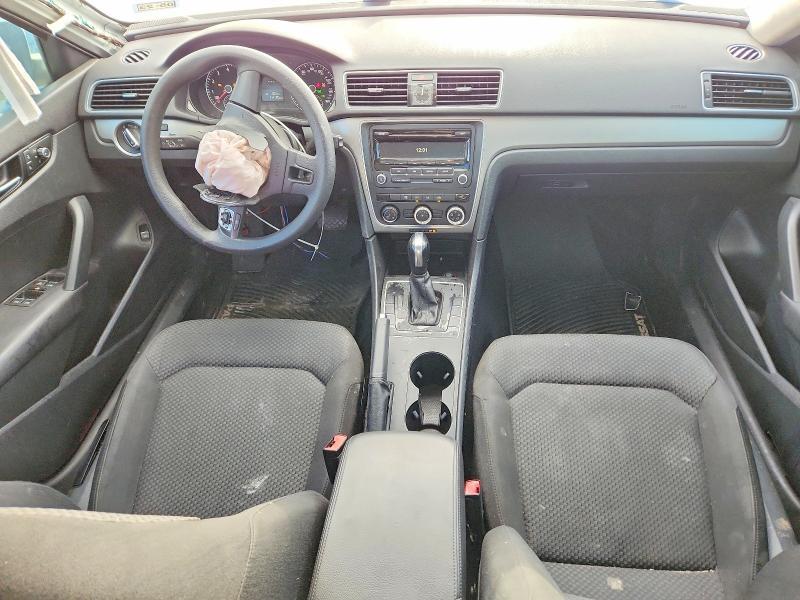2013 Volkswagen Passat 4D 2.5 s