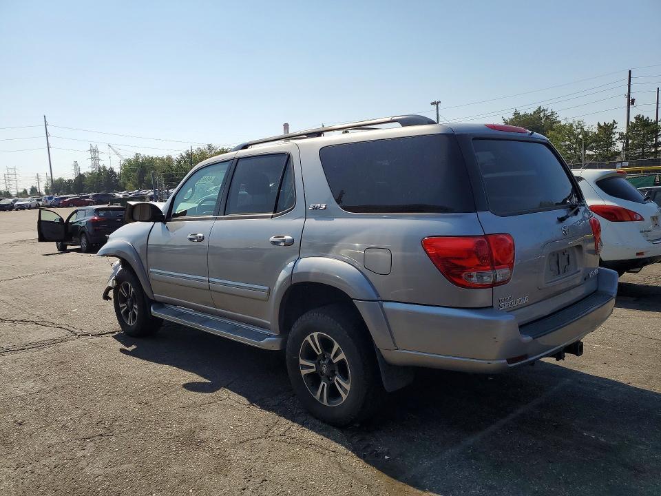 2005 Toyota Sequoia SR5