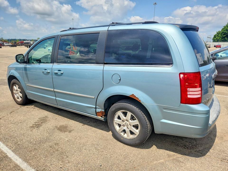 2009 Chrysler Town & Country Touring