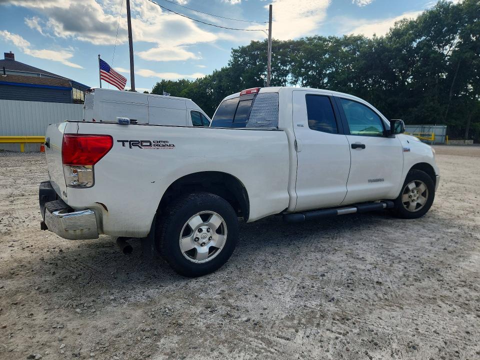 2013 Toyota Tundra Double Cab SR5